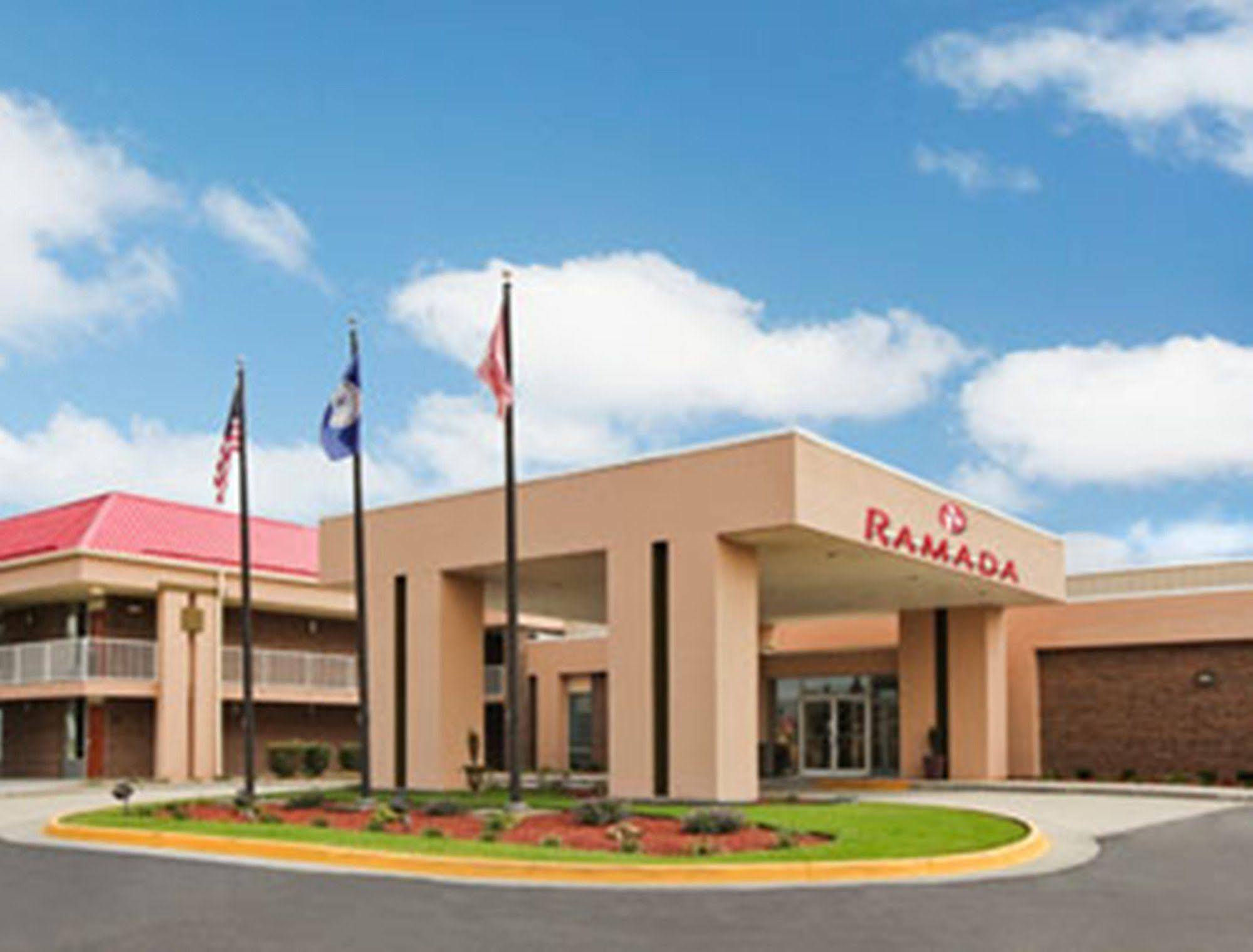Ramada By Wyndham Wytheville Exterior foto